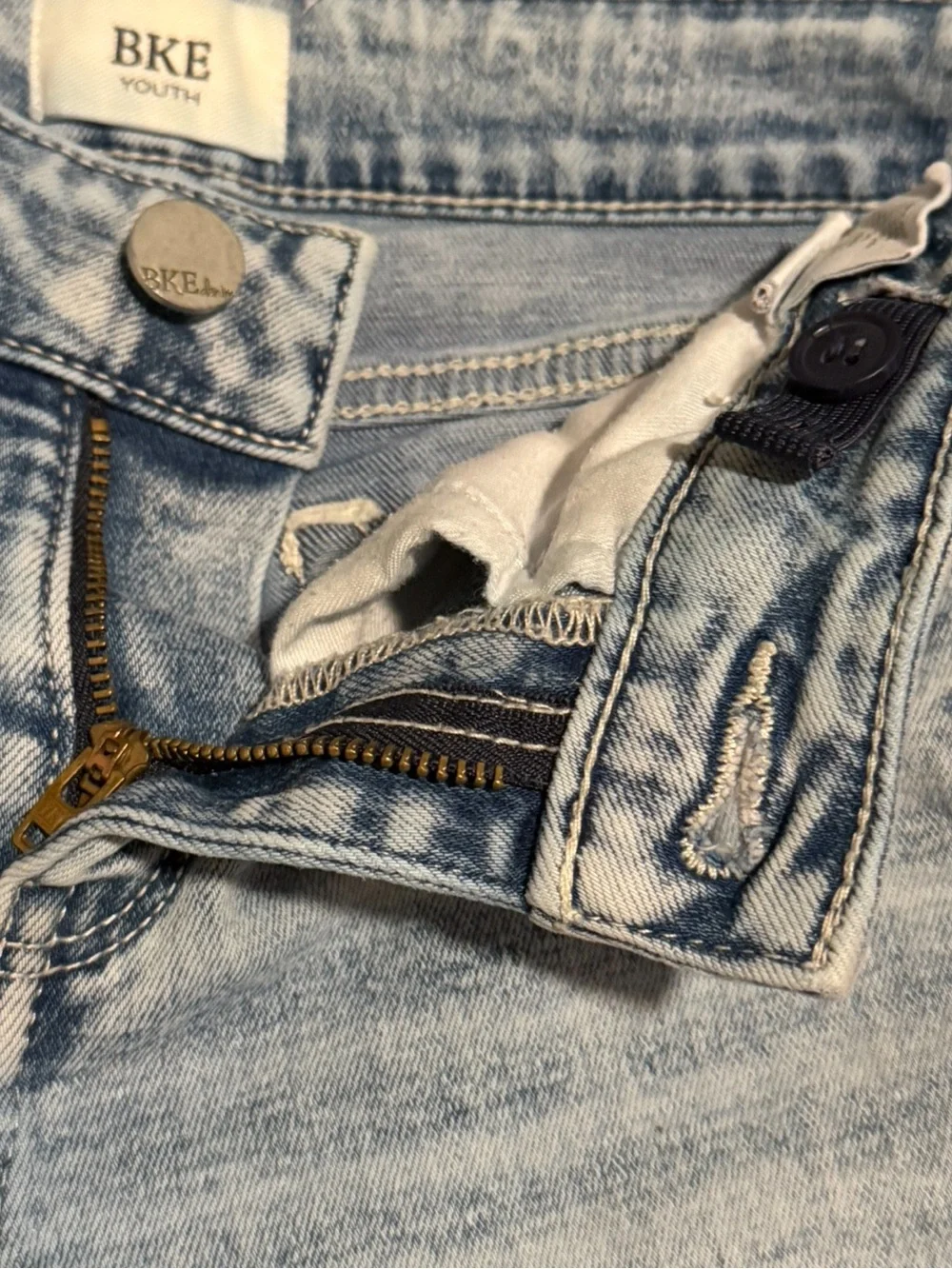 Buckle Girls High-Rise Light Blue Flare Jeans Wide Leg Size 12L